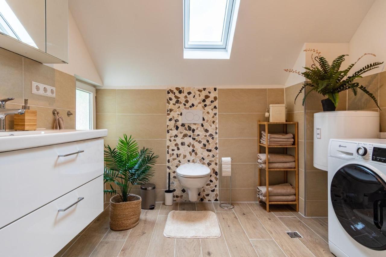 Relax-Apartment - Sauna & Spacious, Garage, 105 M2 Mühlacker Kültér fotó